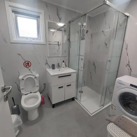 Amazing Two Bedroom *