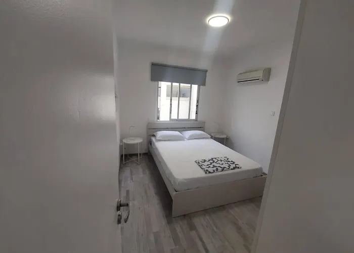 Amazing Two Bedroom Apartamento Ayia Napa
